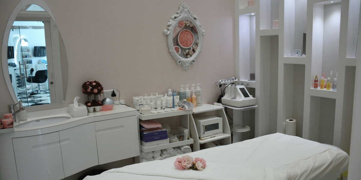 Silicon Valley's Newest Luxury Med Spa Merge French Elegance (2)