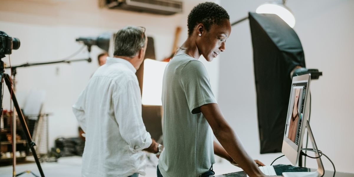 Photographers Advantage The Power Positioning Marketing Method That Helps Photographers Stand Out