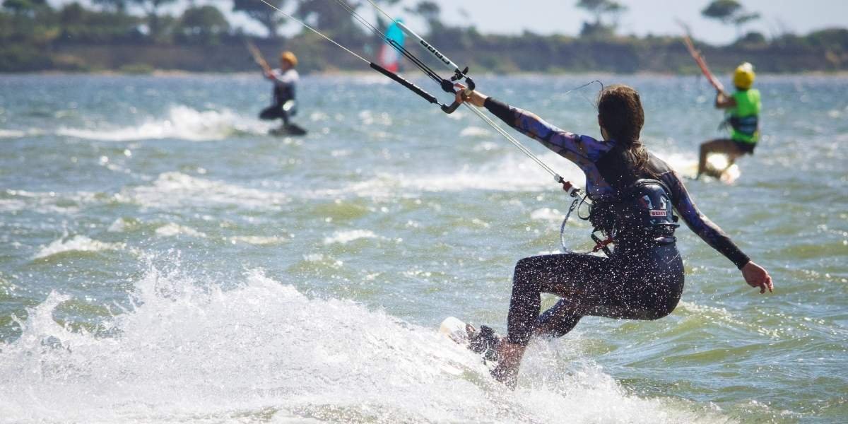Discover Kiteboarding in SF Bay Tips for Beginners and Experts
