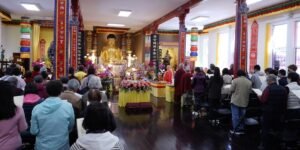 Buddha’s Birthday Ceremony at Hua Zang Si Highlights a Shared Hope for Peace and Renewal