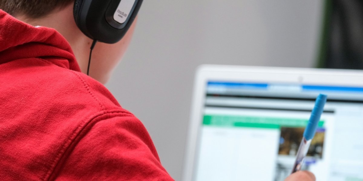 Palo Alto Parents Push for Limits on Classroom Tech