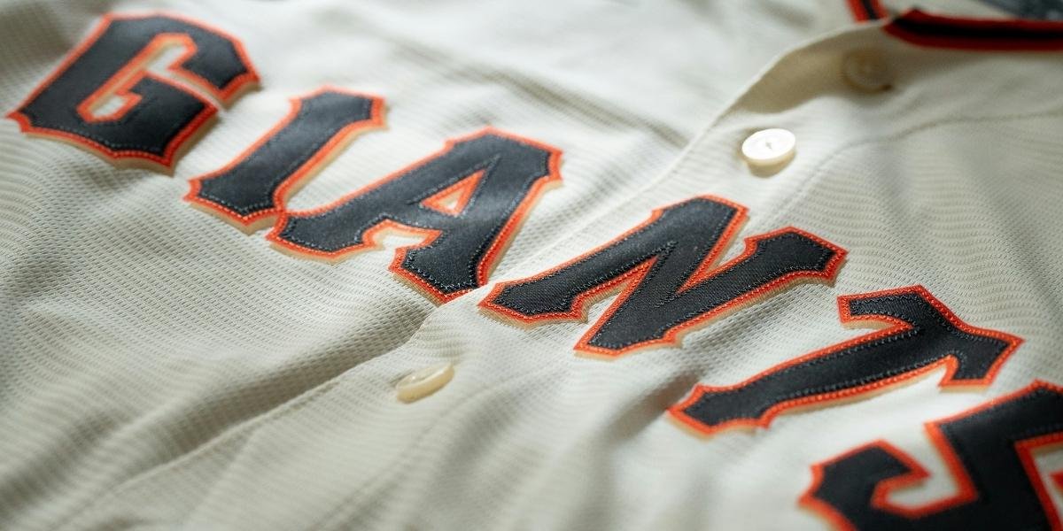San Francisco Giants Trade Luis Arraez to Philadelphia Phillies