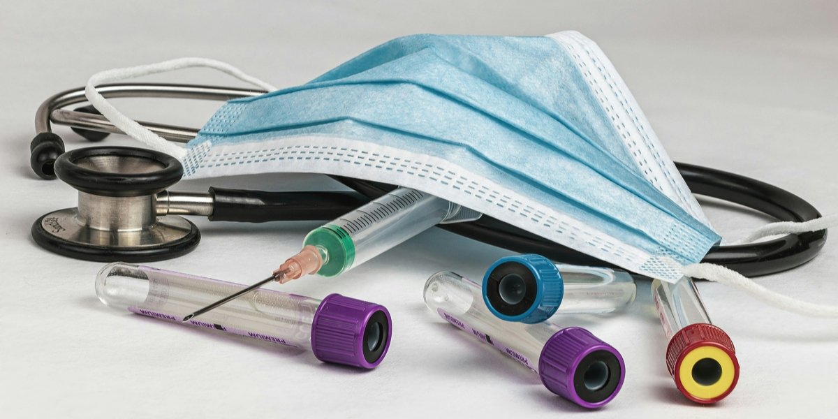 What to Look for in a Wholesale Medical Supply Company Before You Sign a Contract