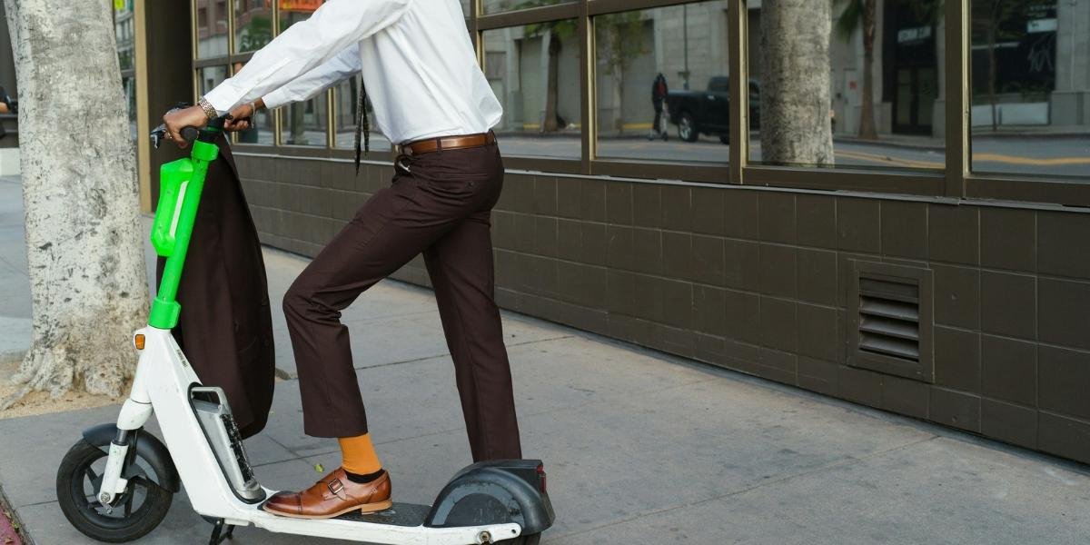 Lime's San Francisco Scooters Add AI Cameras to Curb Sidewalk Riding